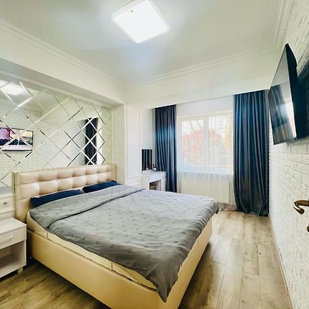 Central Eco View Apartment คีชีเนา ภายนอก รูปภาพ